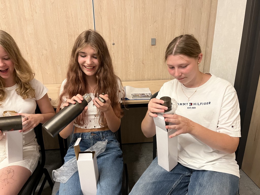 528265898 676873698702458 8217395389306698354 n